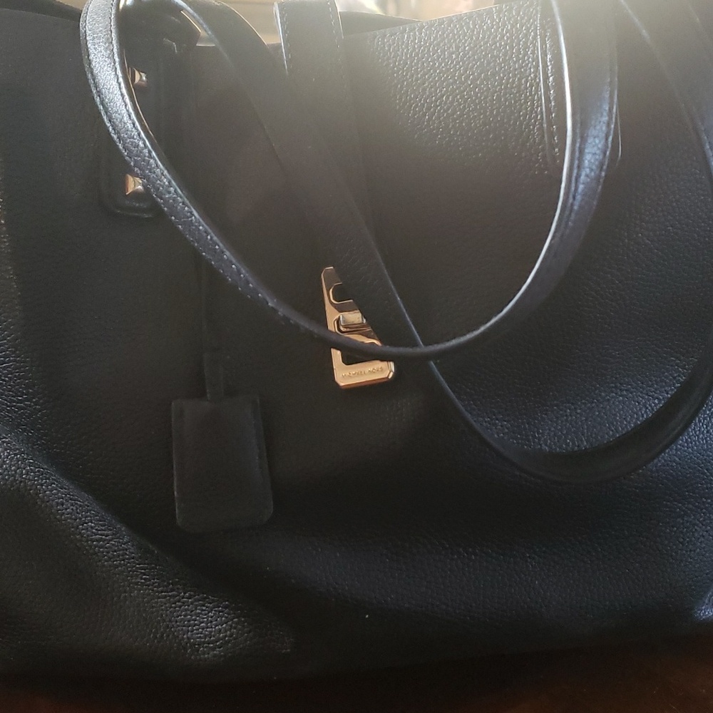 MICHAEL KORS BAG